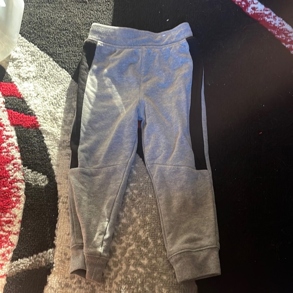Toddler boy sweatpants, never worn, new, size 2T